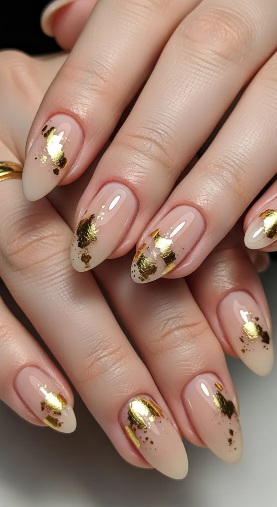 Short Almond Nails With Minimalist Gold Foil